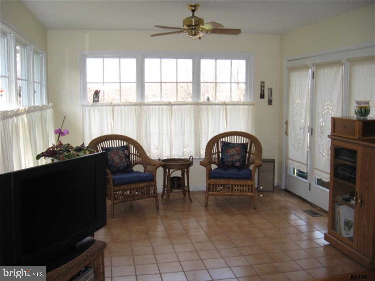 STONE RIDGE - Residential