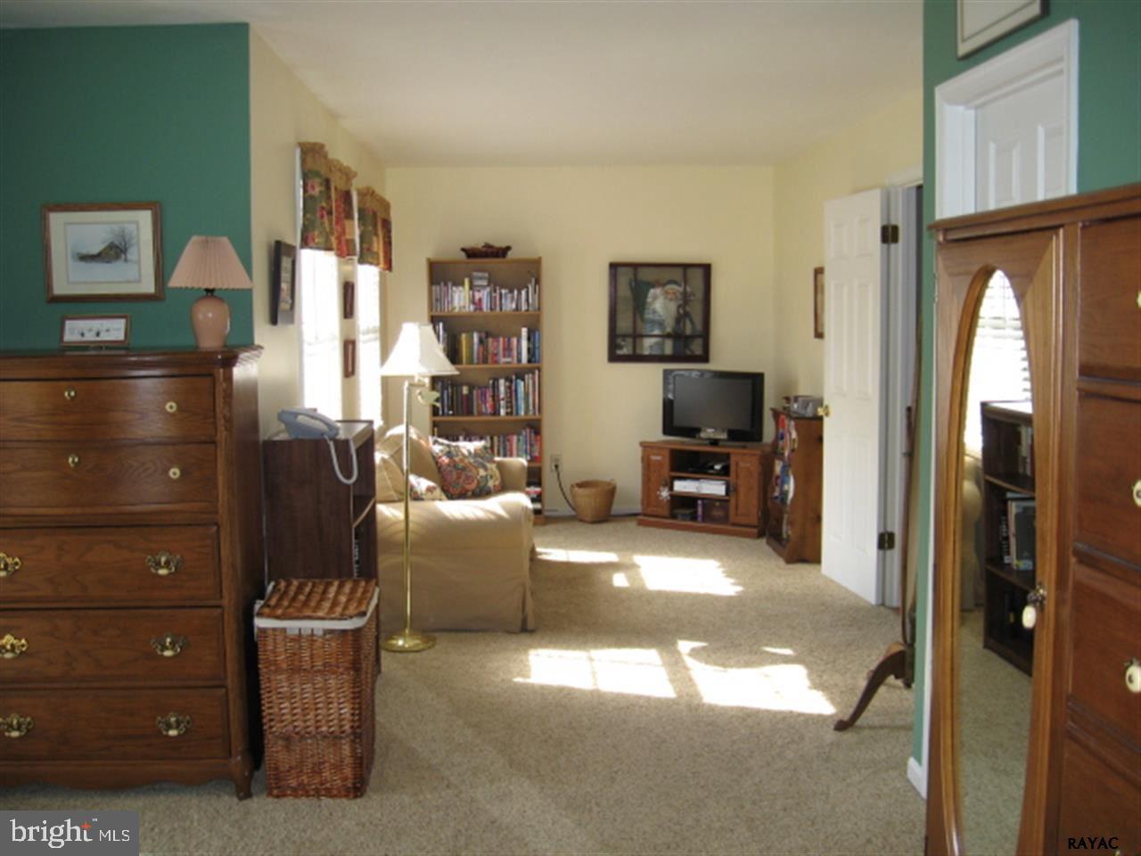 STONE RIDGE - Residential