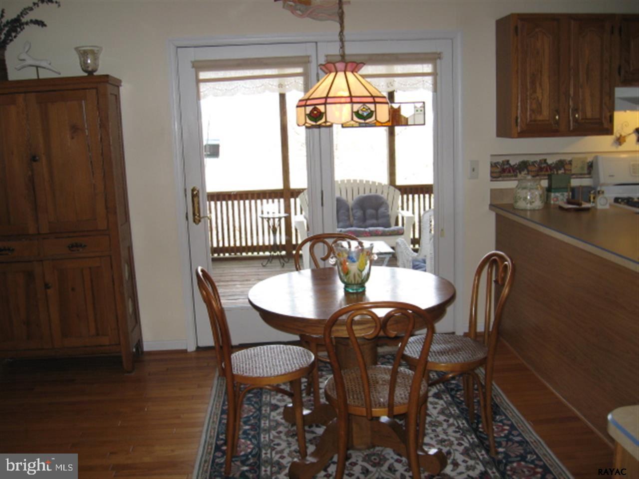 STONE RIDGE - Residential