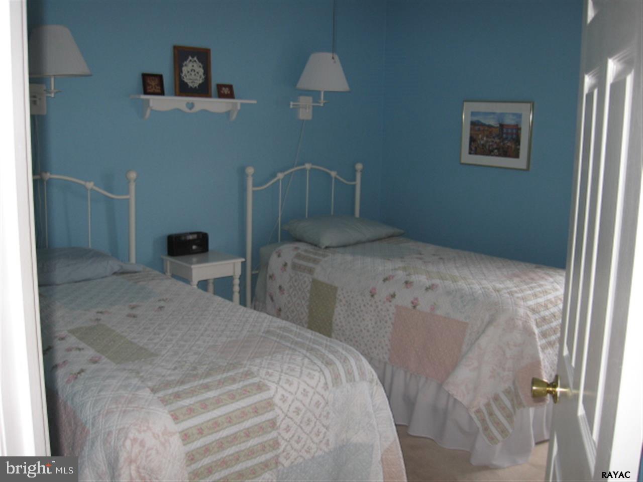 STONE RIDGE - Residential