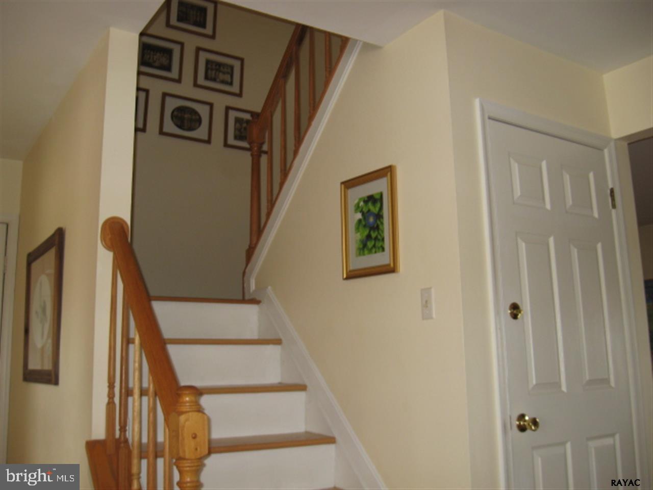 STONE RIDGE - Residential