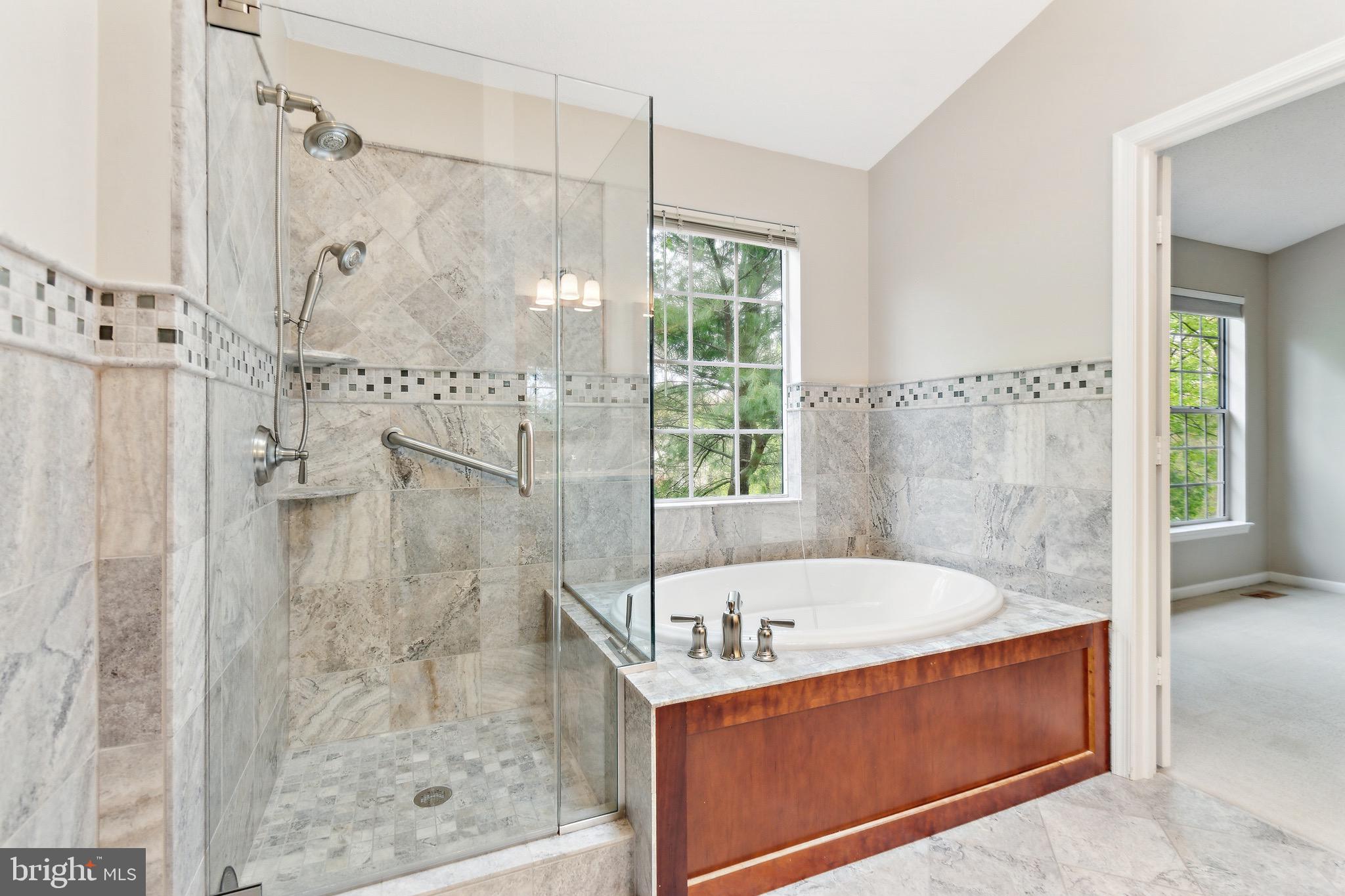 CHRISTIE ESTATES - Residential