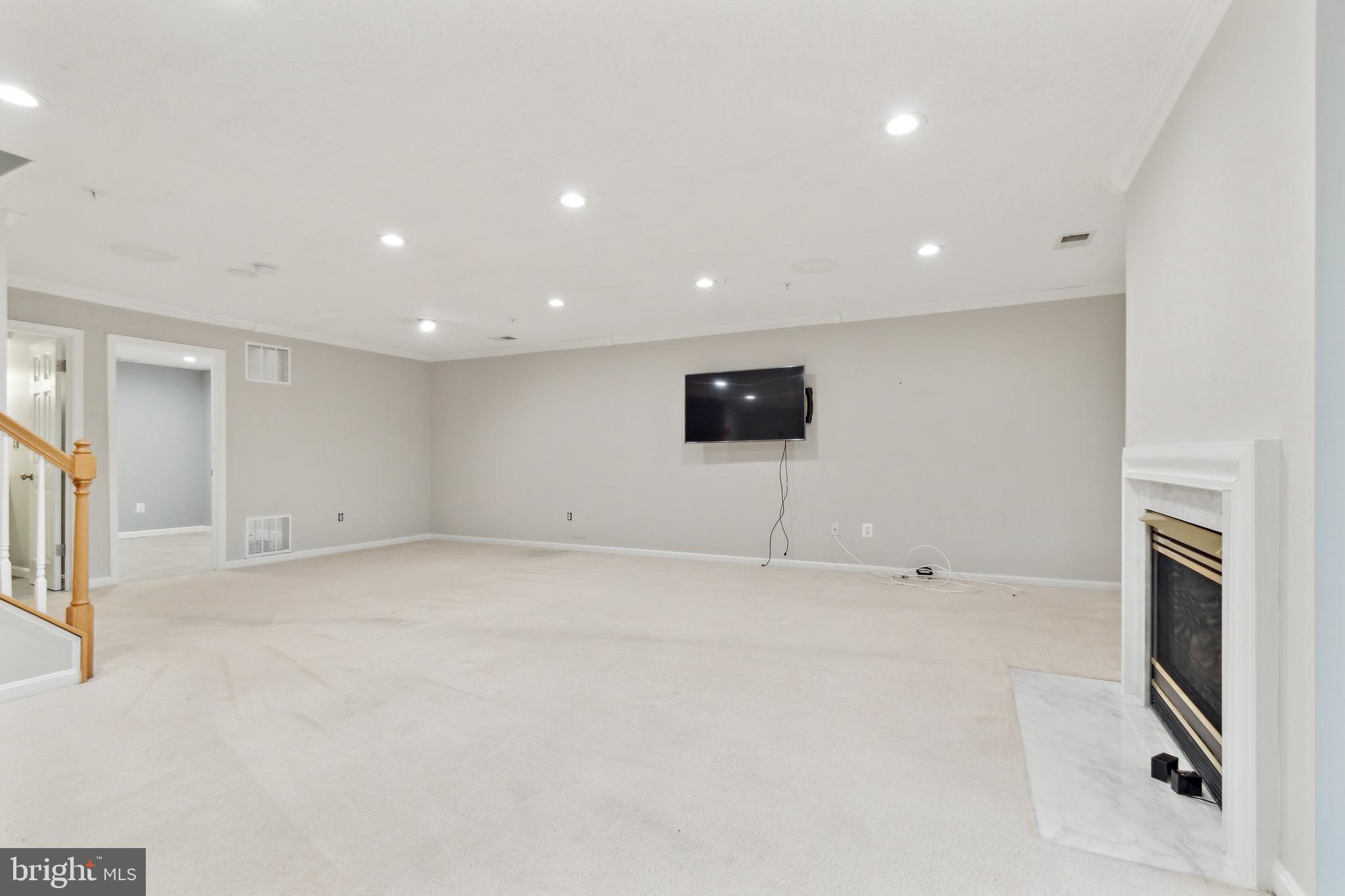 CHRISTIE ESTATES - Residential