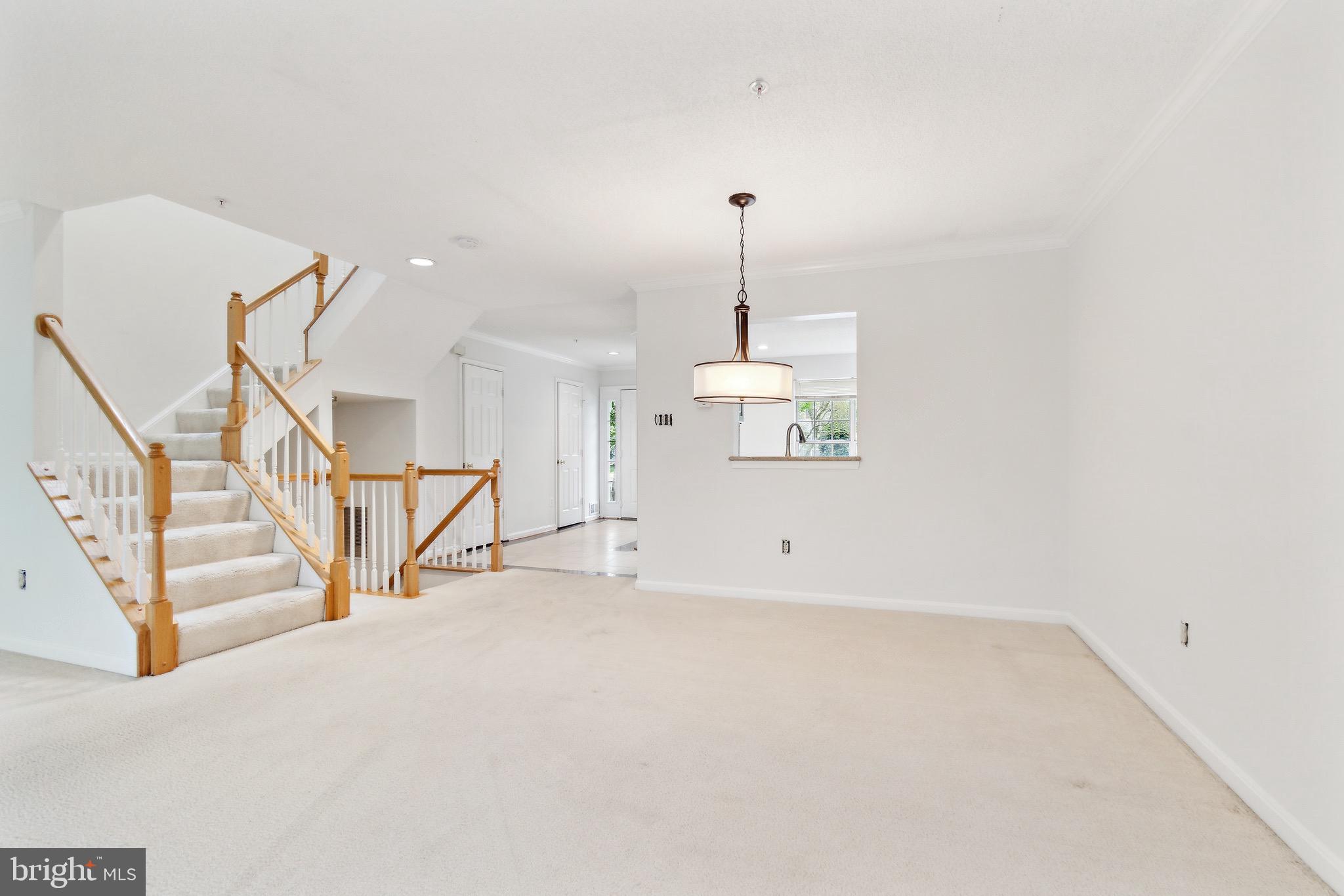 CHRISTIE ESTATES - Residential