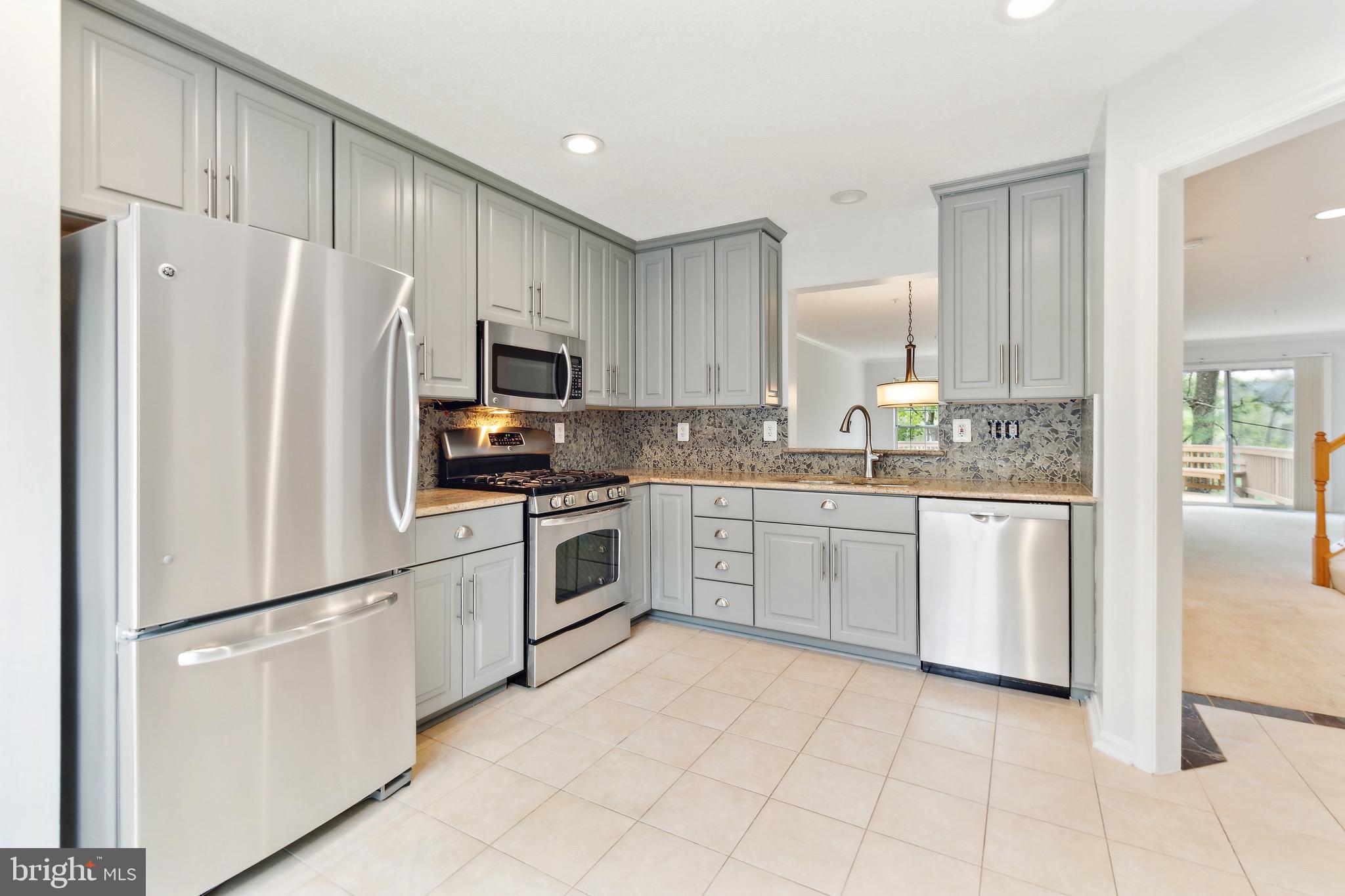 CHRISTIE ESTATES - Residential