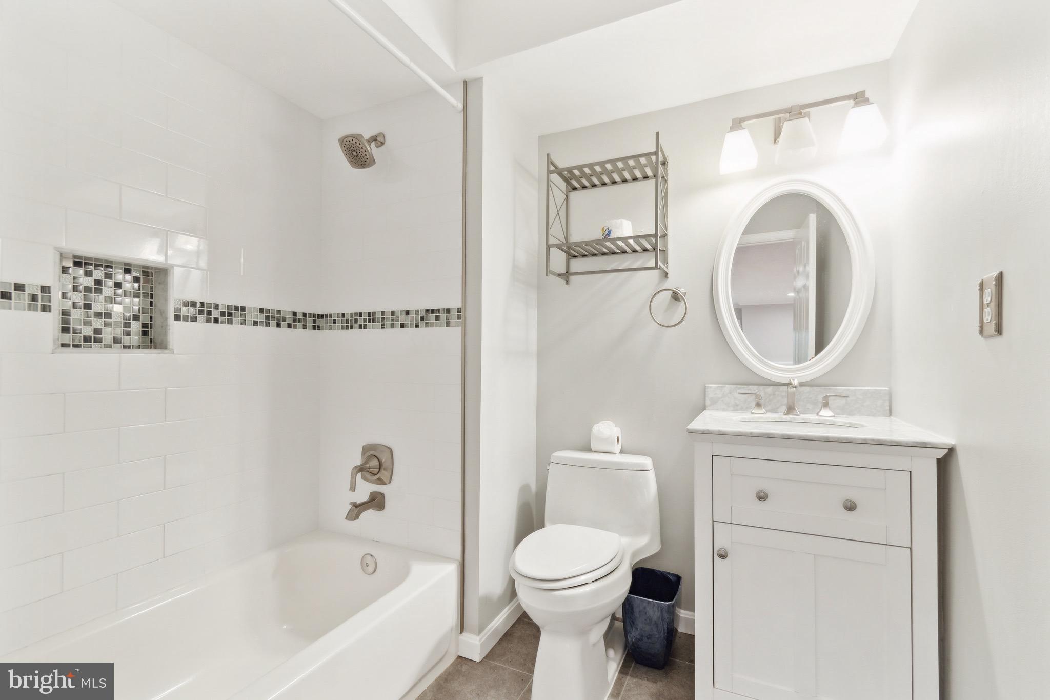 CHRISTIE ESTATES - Residential