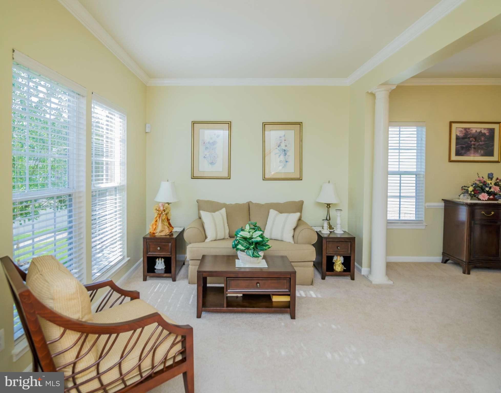 FRONTIER SPRING - Residential