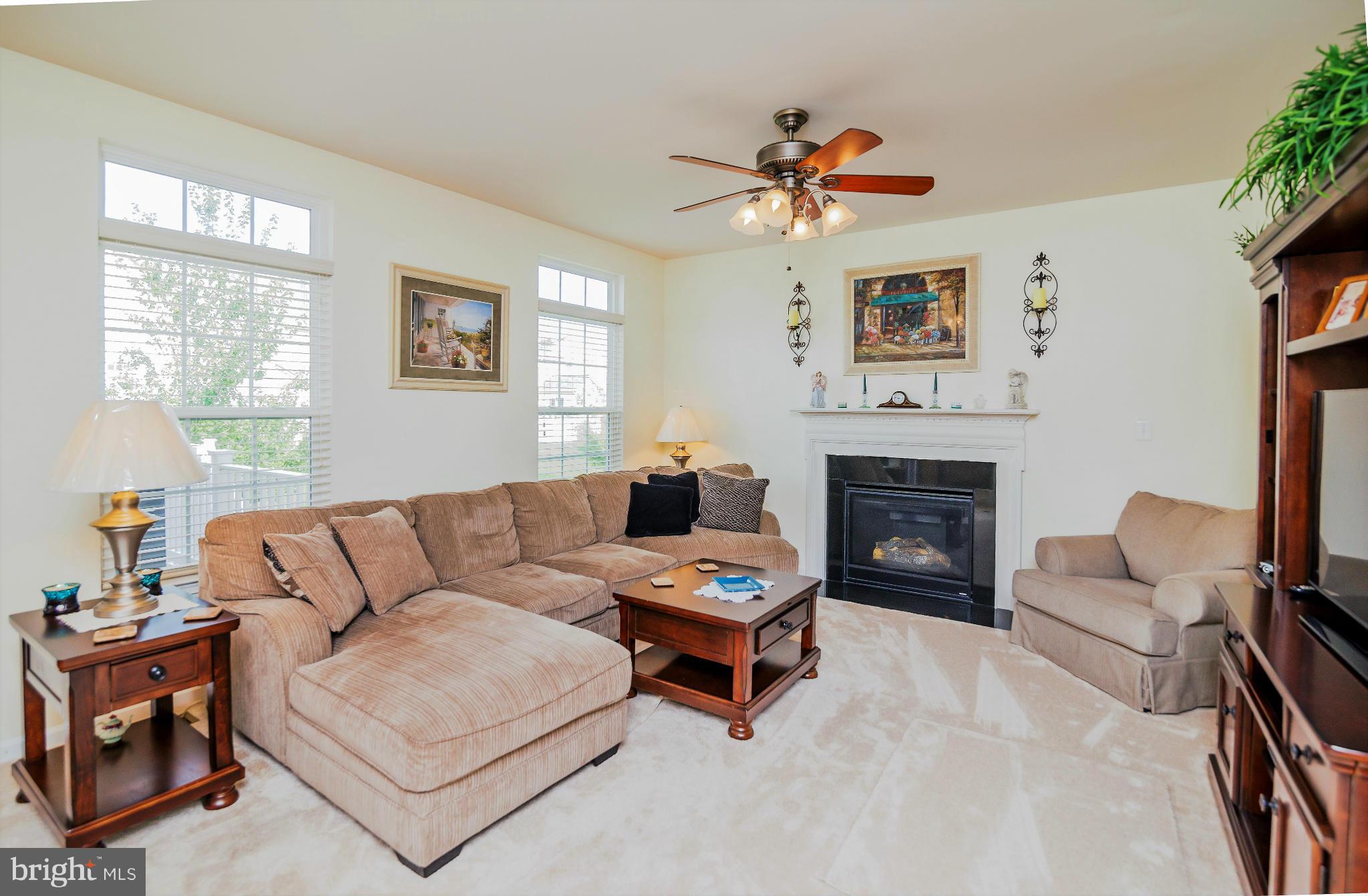 FRONTIER SPRING - Residential