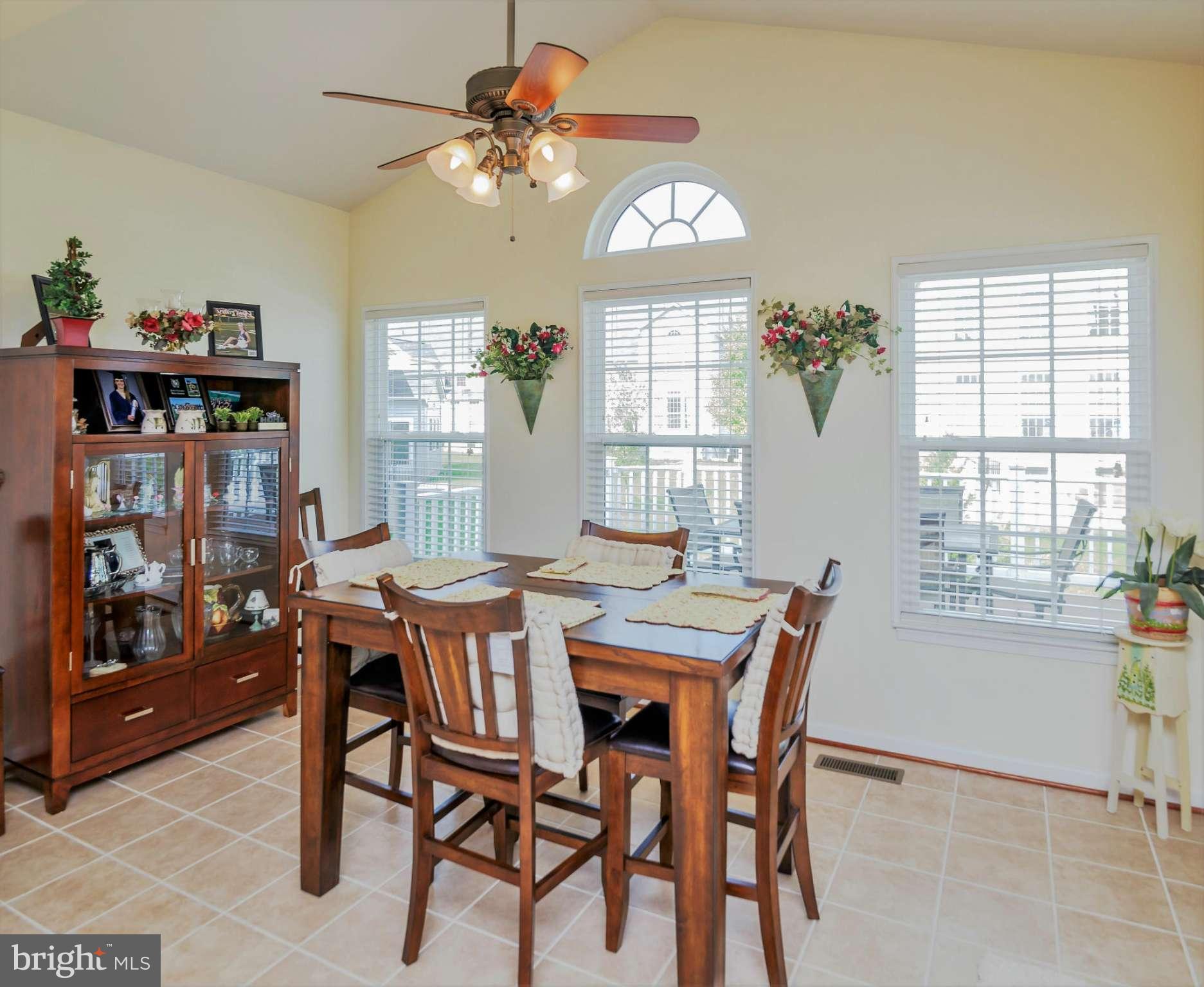 FRONTIER SPRING - Residential