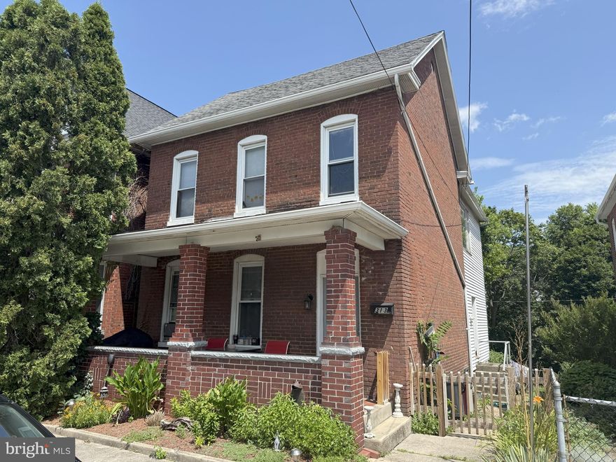 You want an affordable home with modern updates, but not with a modern price.? This is the one for you! 3 BRs and 1.5 baths. LR Dr open concept with a modern comfy kitchen. Side entry mud room , And comfortable outdoor space too! Great Tiled front porch for that morning coffee or evening breeze. This one is gonna get away before you know it. come take a look and make it yours! Great house! Great price,  Hurry!!!