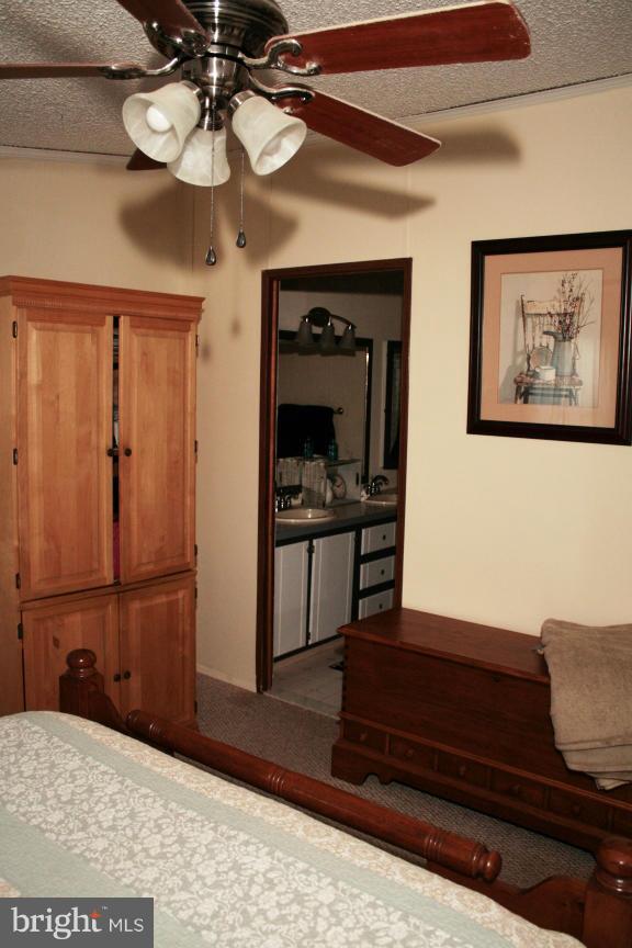 CLARKES LANDING - Residential