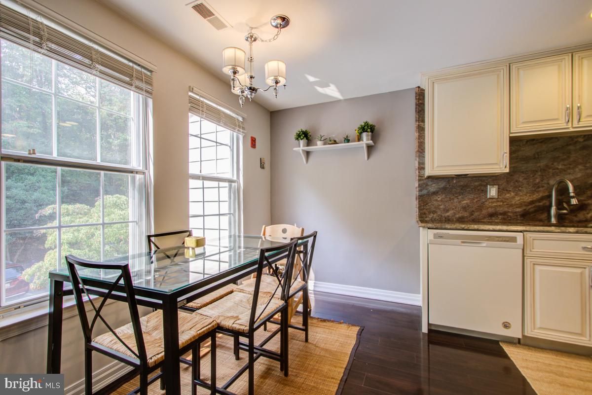 TOWNES OF GLOUCESTER - Residential