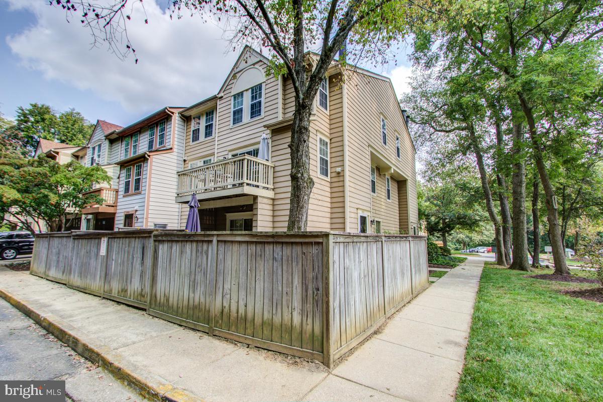 TOWNES OF GLOUCESTER - Residential