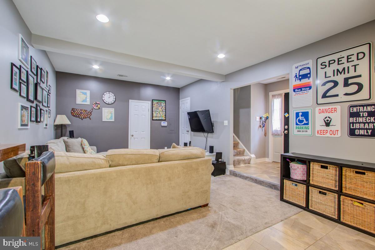 TOWNES OF GLOUCESTER - Residential