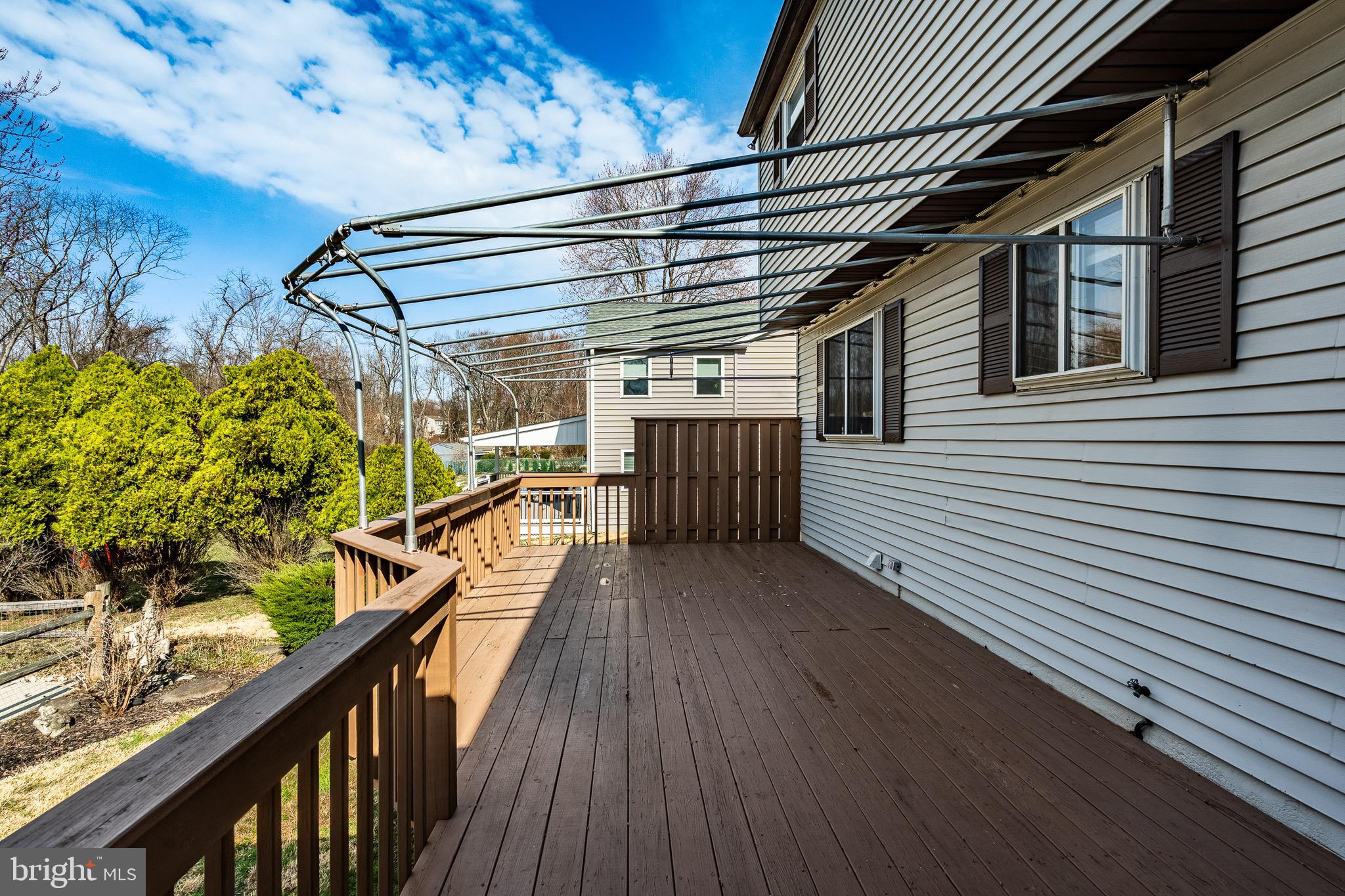 HIDDEN VALLEY - Residential