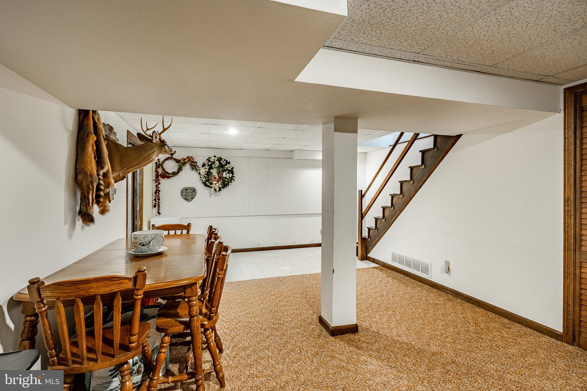 HIDDEN VALLEY - Residential