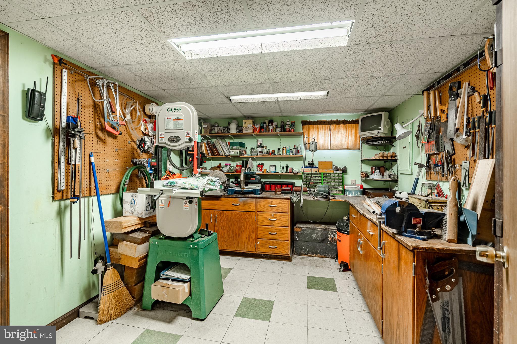 HIDDEN VALLEY - Residential