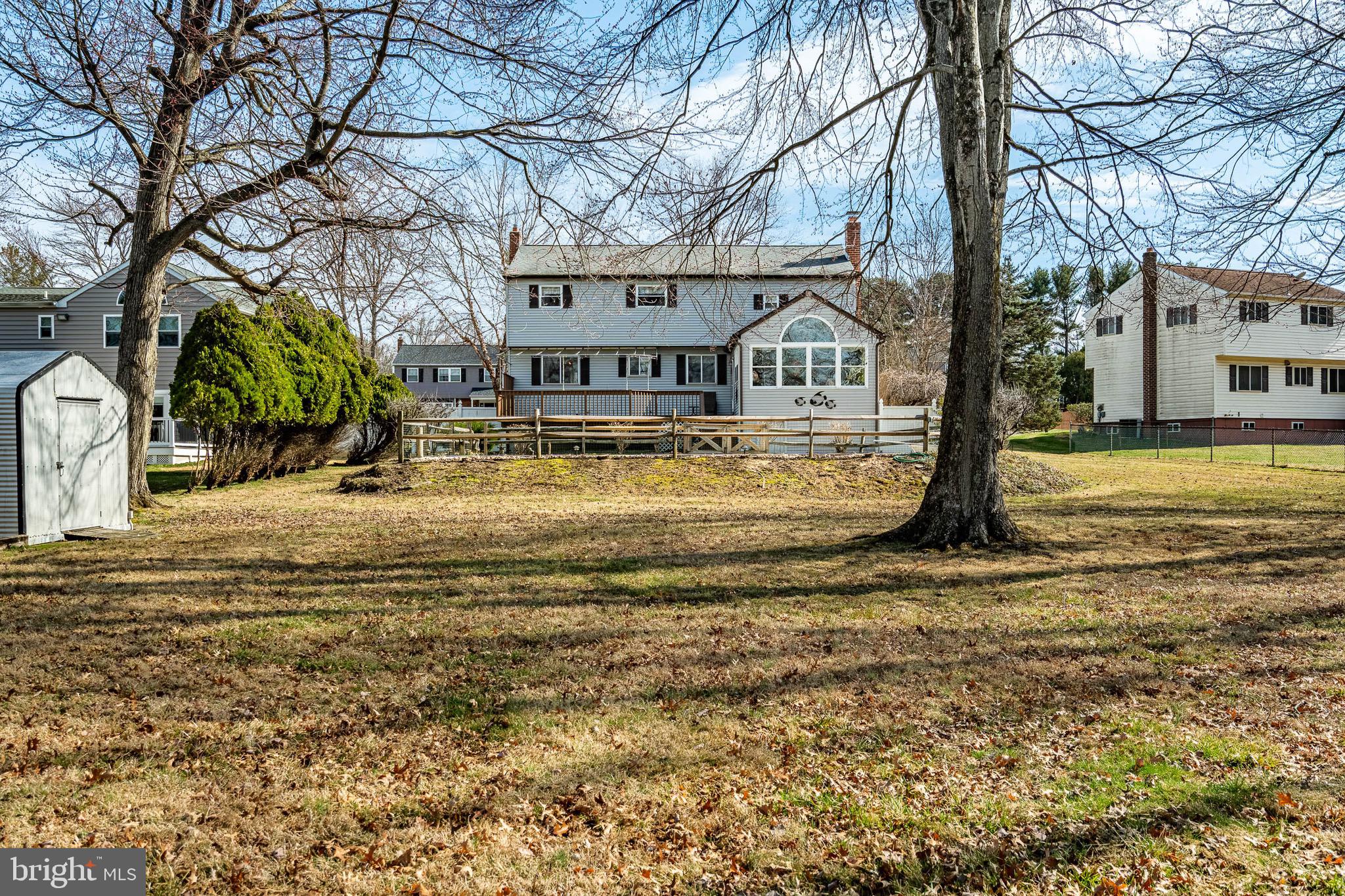 HIDDEN VALLEY - Residential