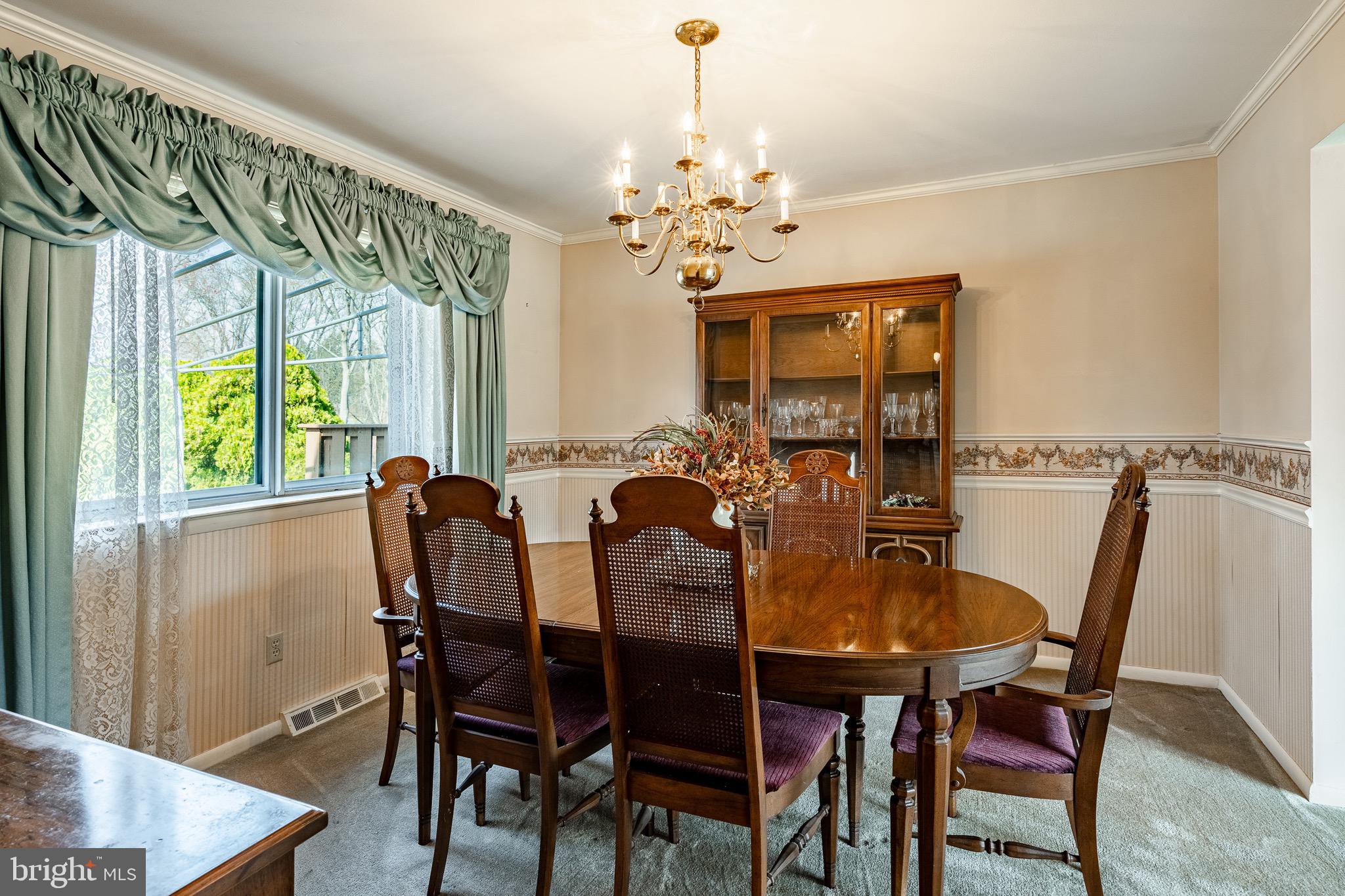 HIDDEN VALLEY - Residential