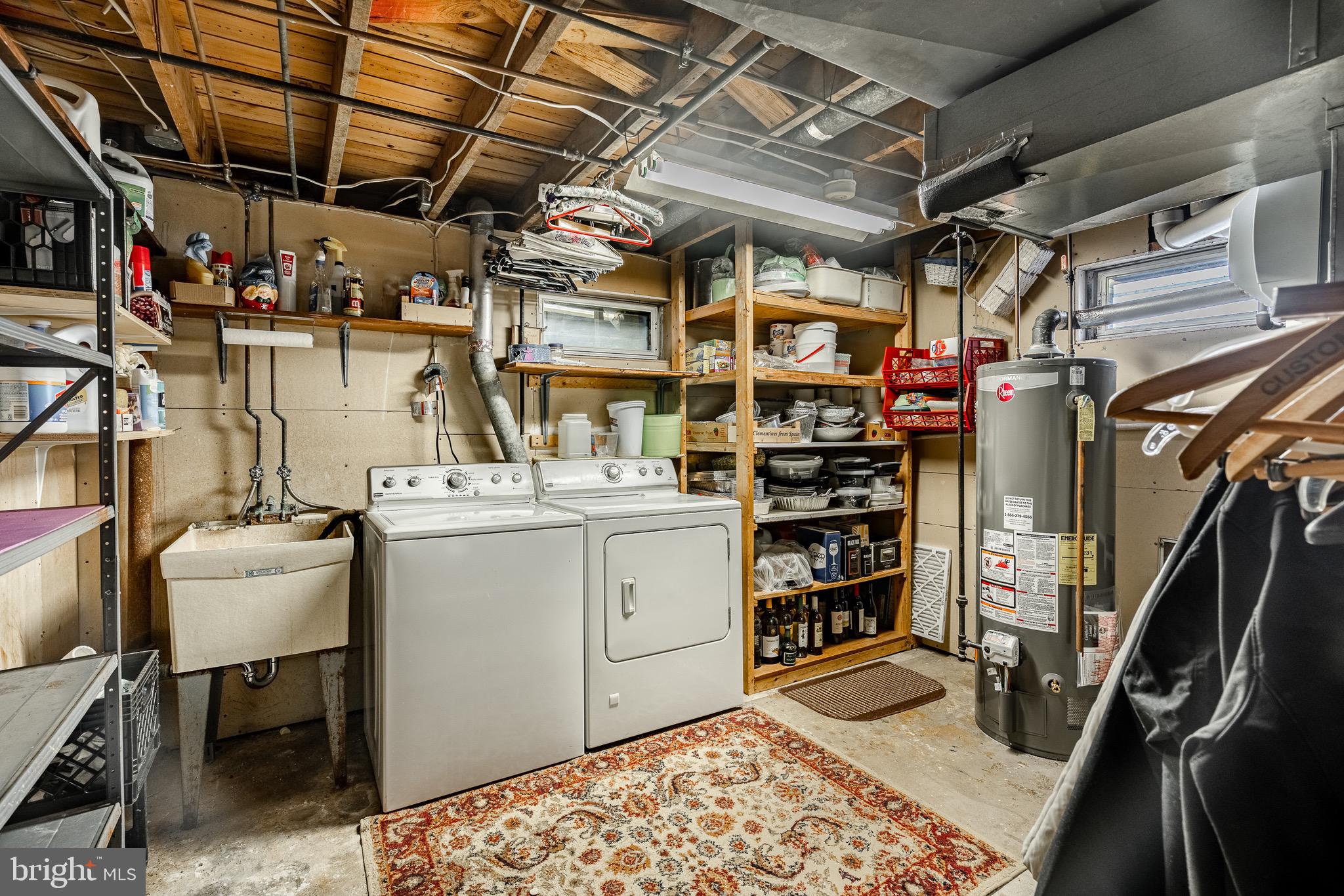 HIDDEN VALLEY - Residential