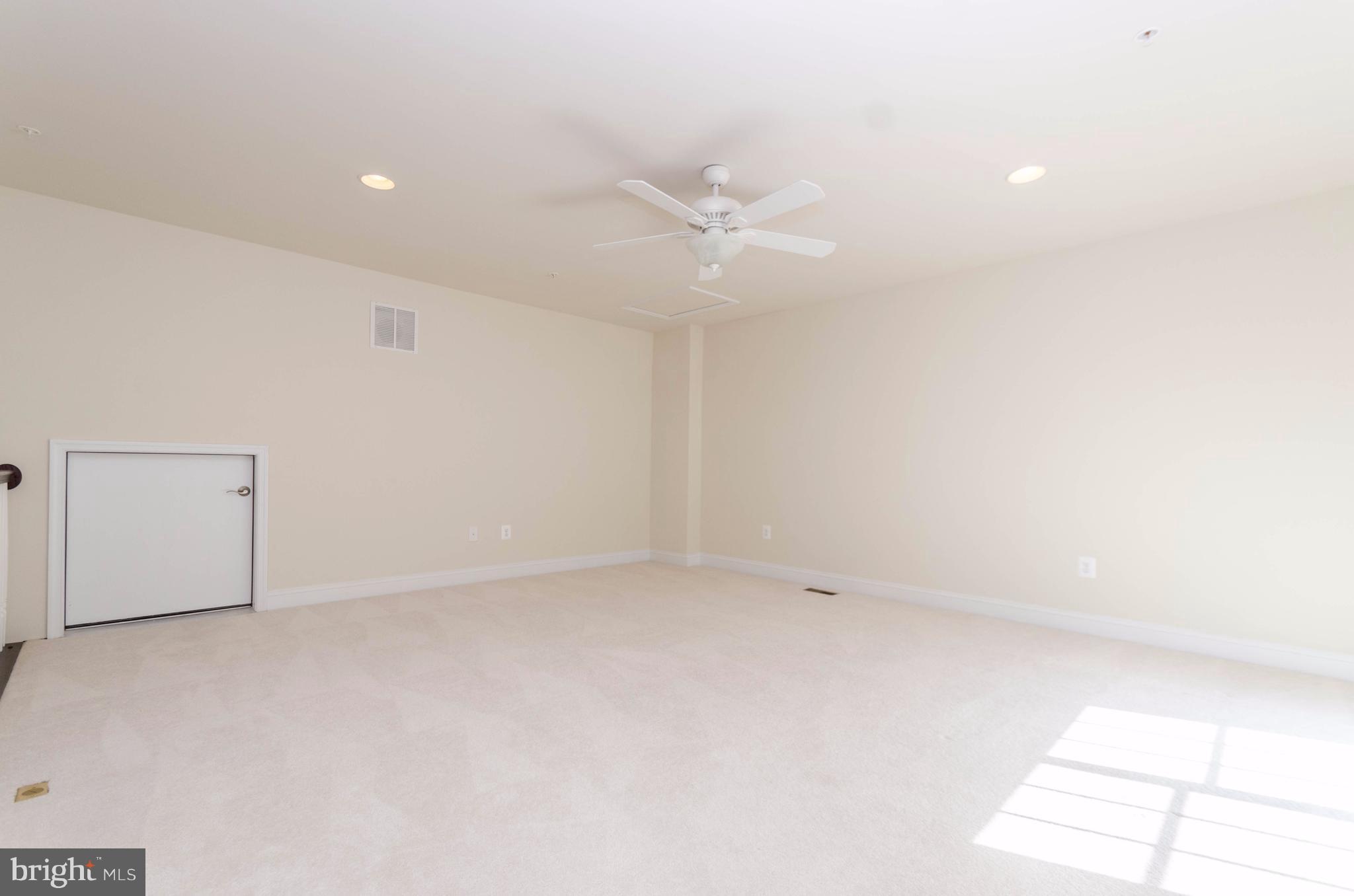 TOWSON GREEN - Residential Lease