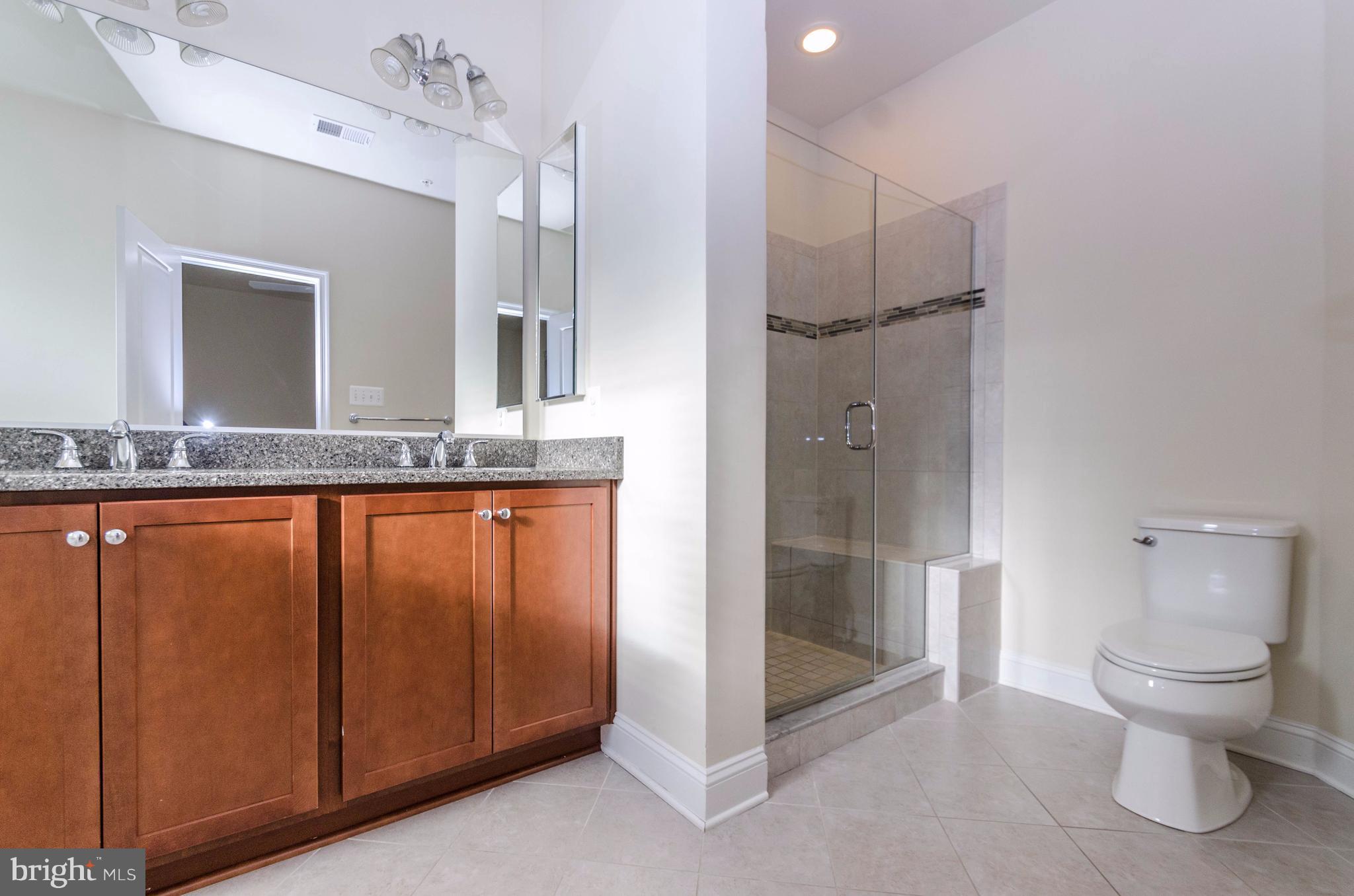 TOWSON GREEN - Residential Lease