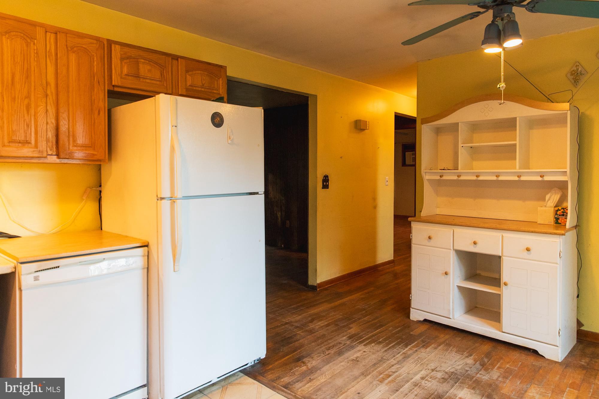 MILLERSVILLE - Residential