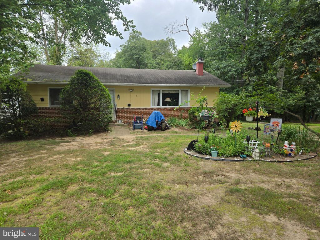 Photo of 584 Brightview Drive, MILLERSVILLE, MD 21108 (MLS # MDAA2123178)