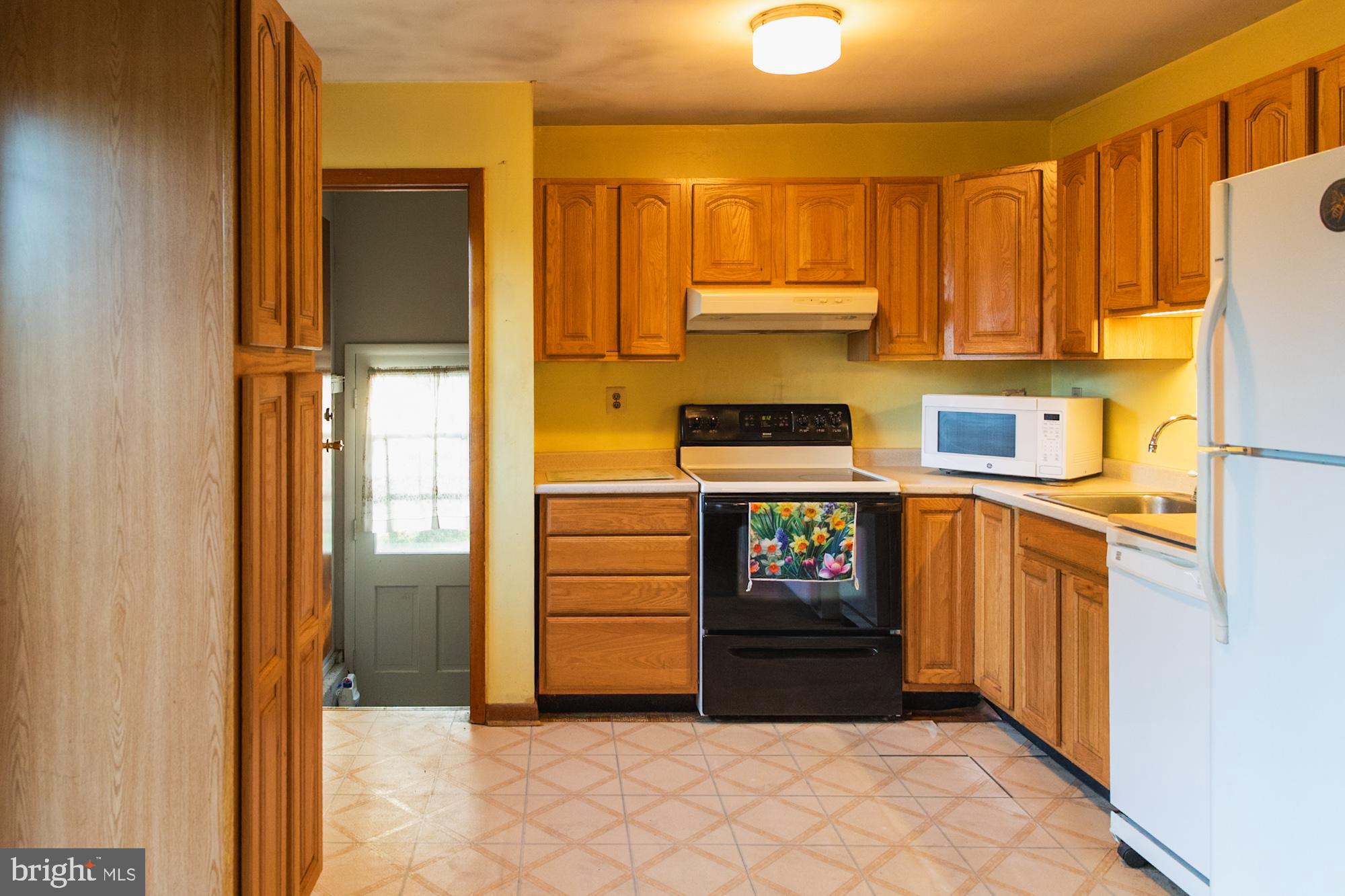 MILLERSVILLE - Residential