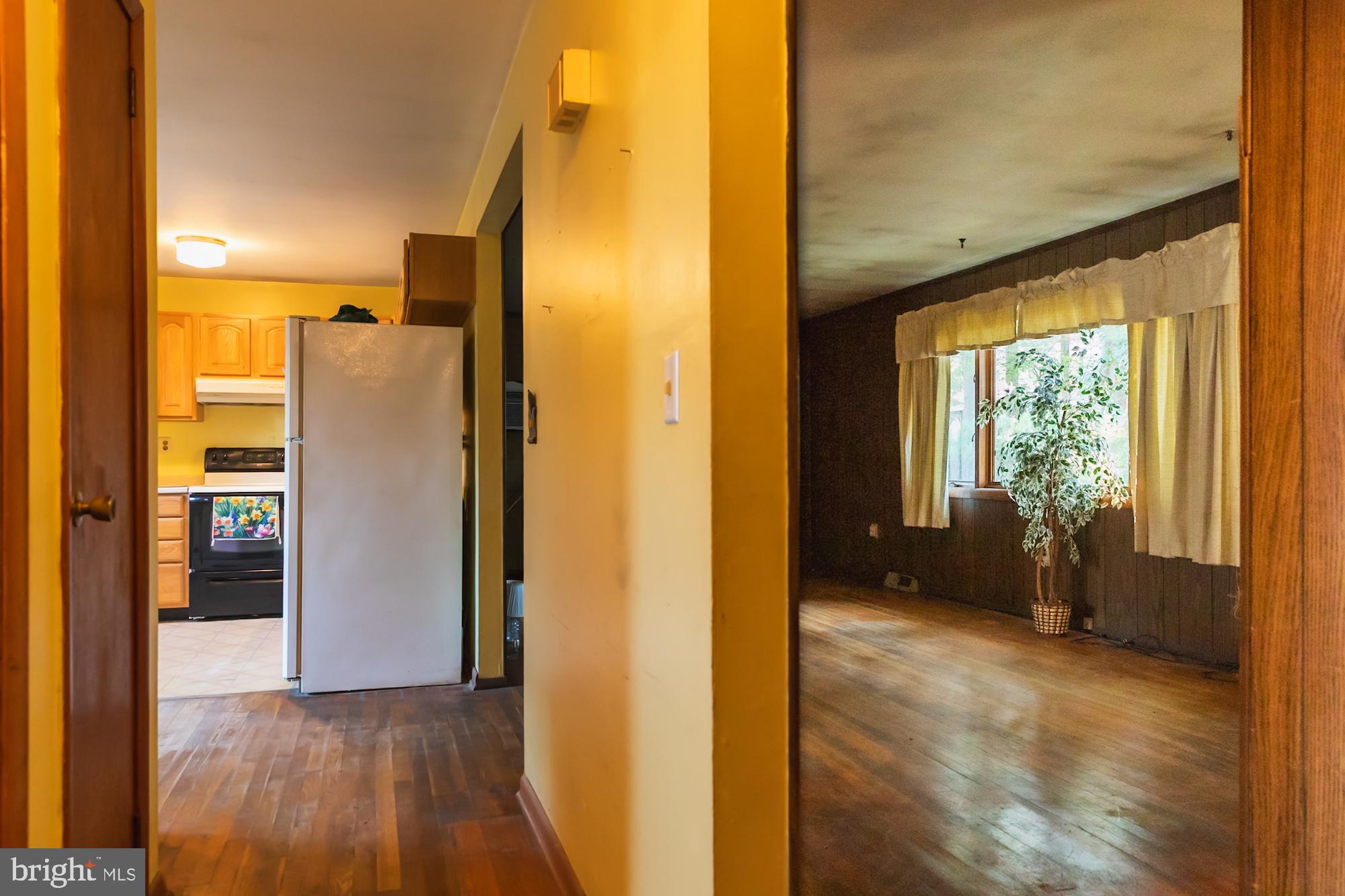 MILLERSVILLE - Residential