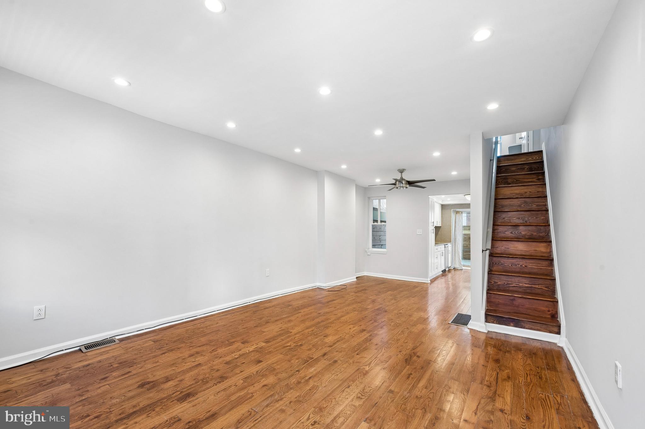 POINT BREEZE - Residential