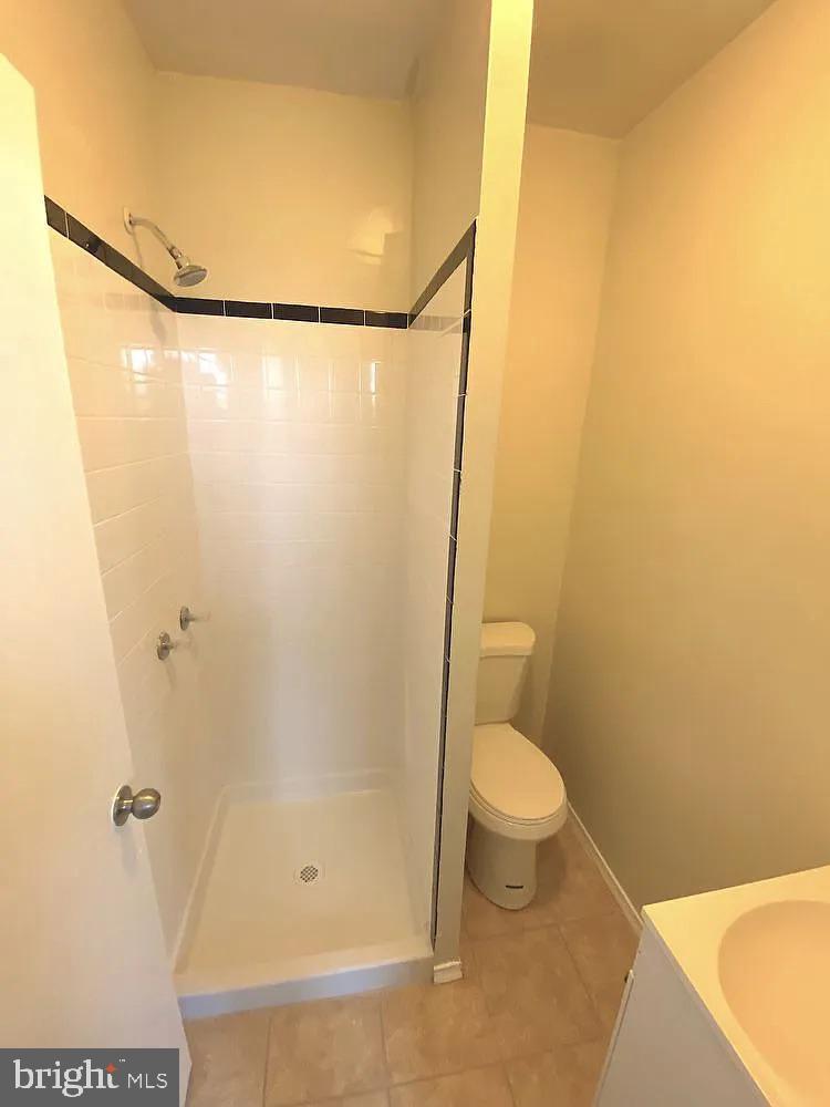 4726 CHESTNUT STREET 2