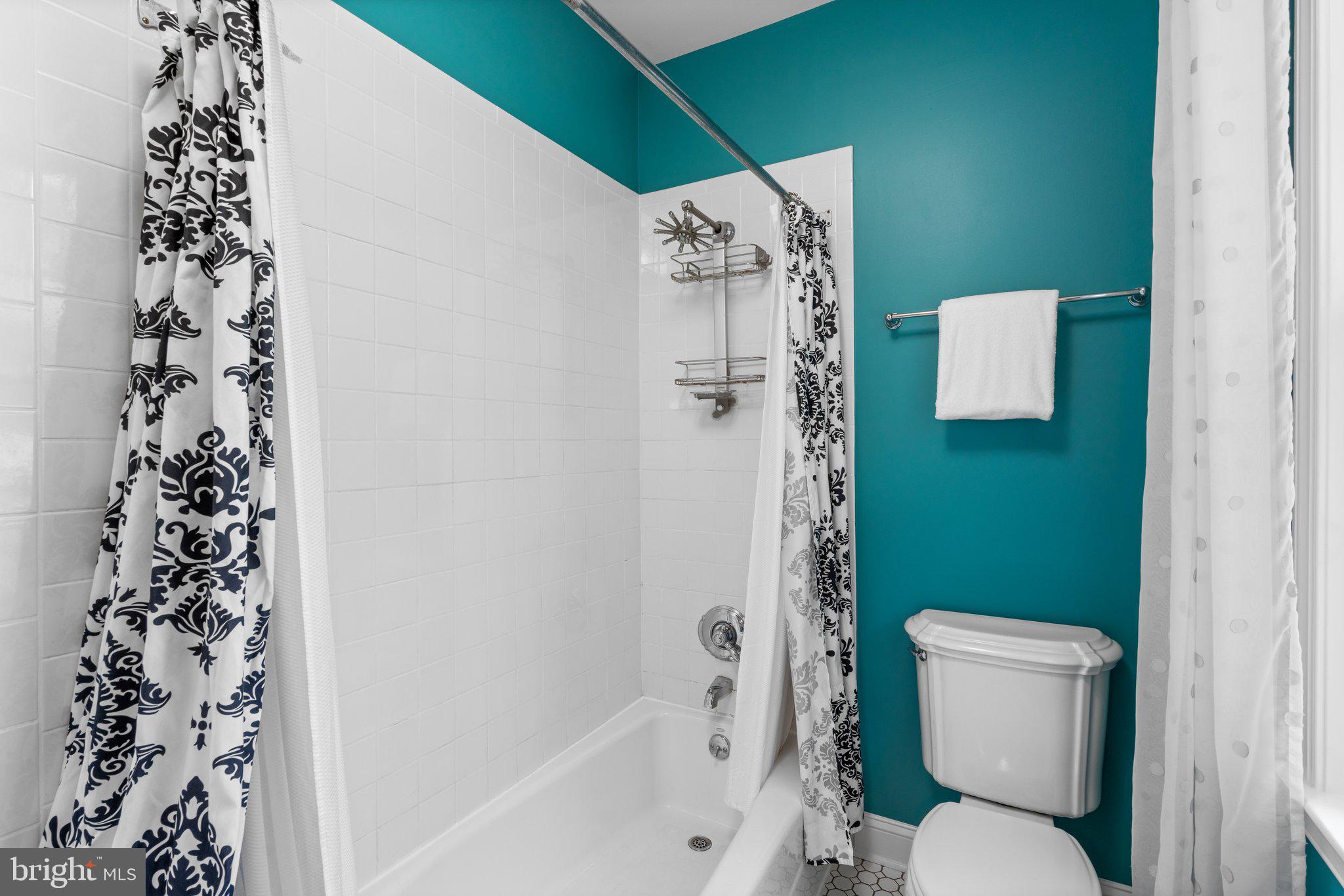 OLD CATONSVILLE - Residential