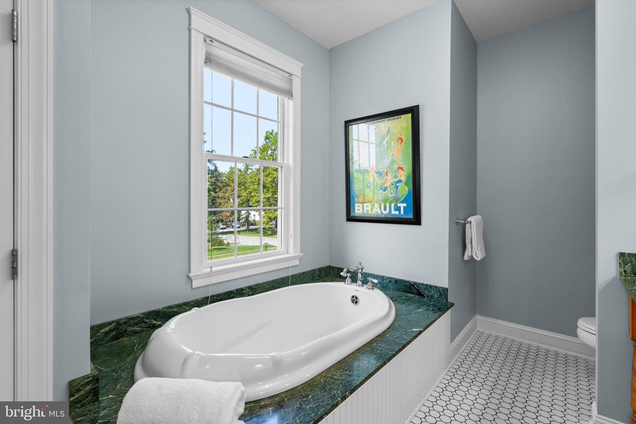 OLD CATONSVILLE - Residential