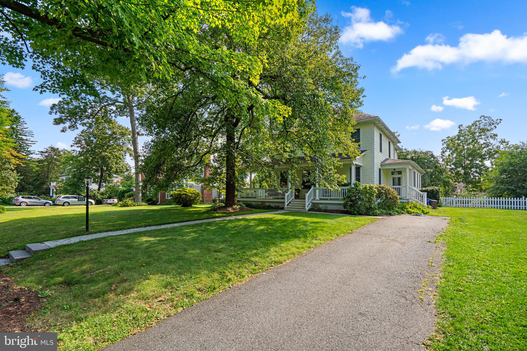 OLD CATONSVILLE - Residential