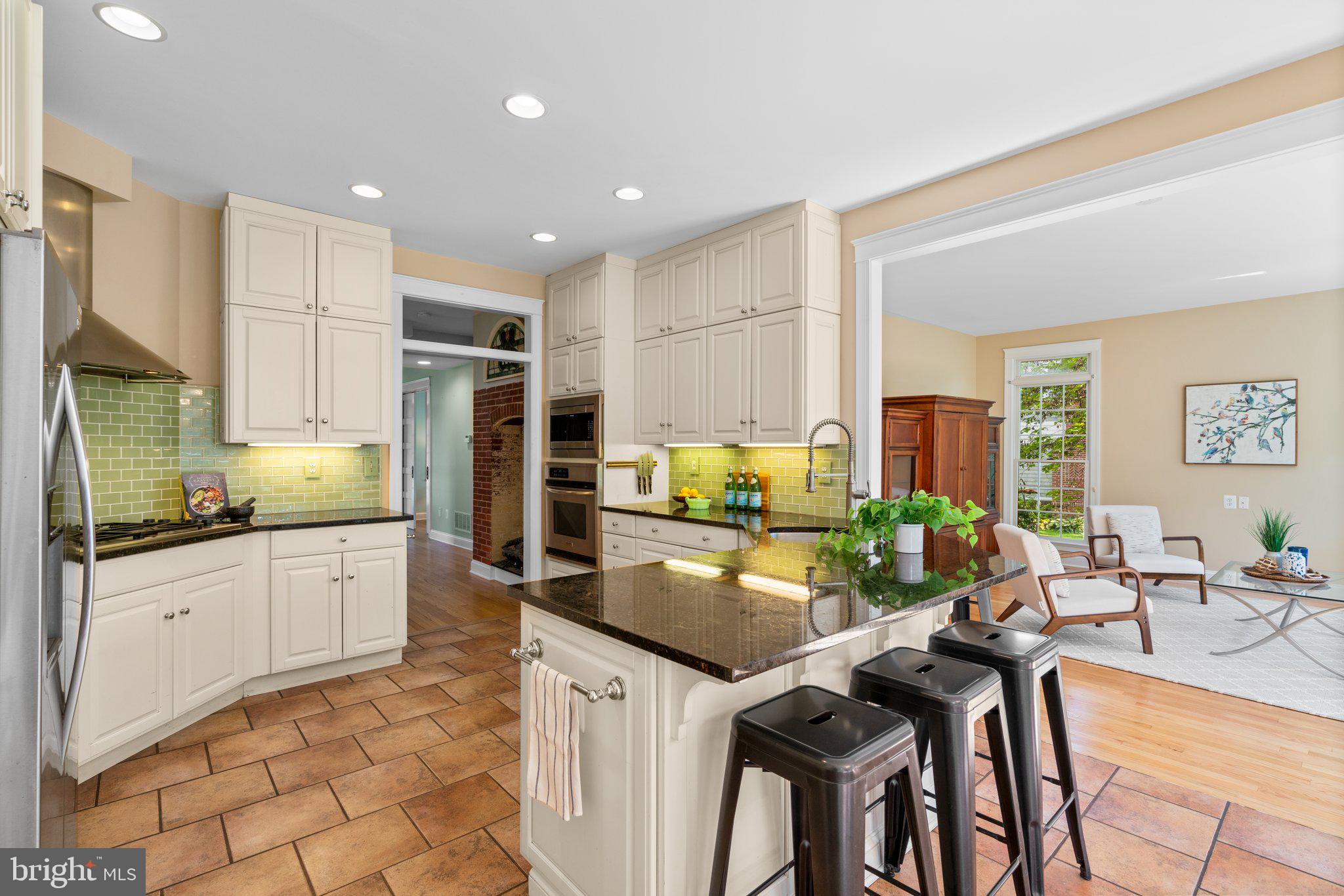 OLD CATONSVILLE - Residential