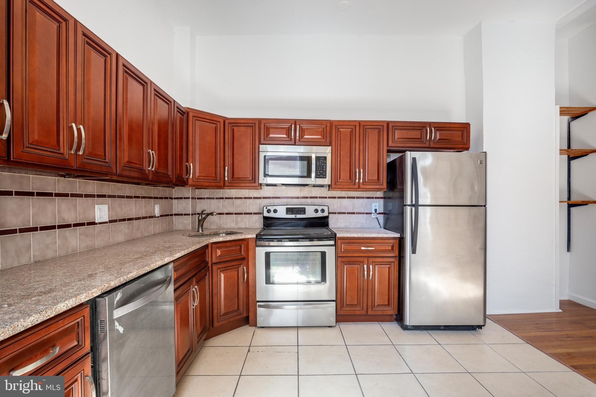 FRANCISVILLE - Residential Lease