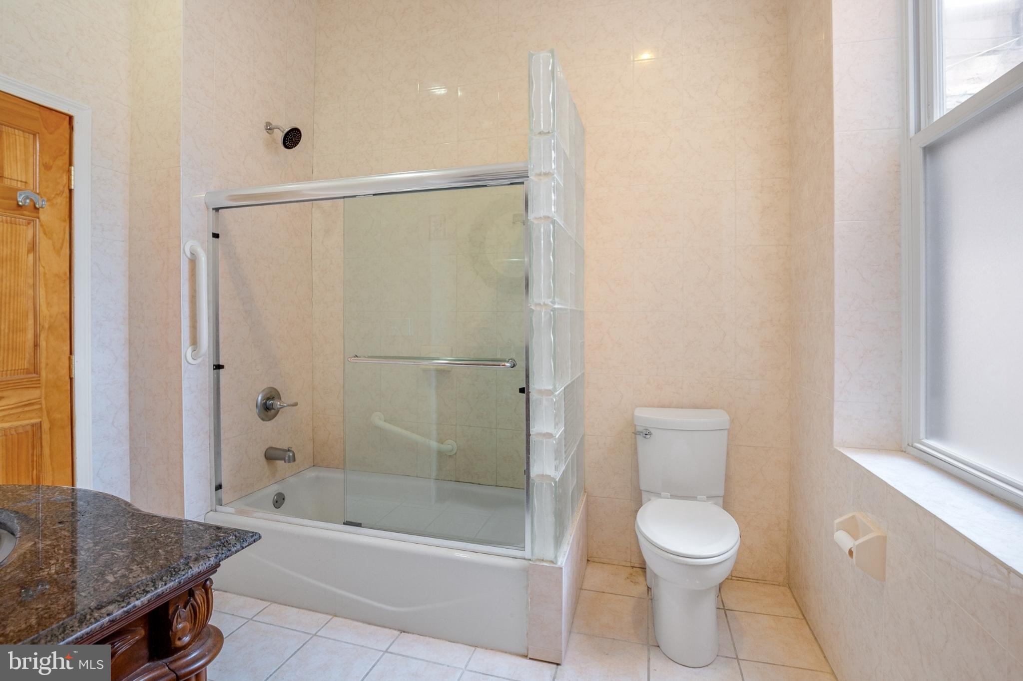 FRANCISVILLE - Residential Lease