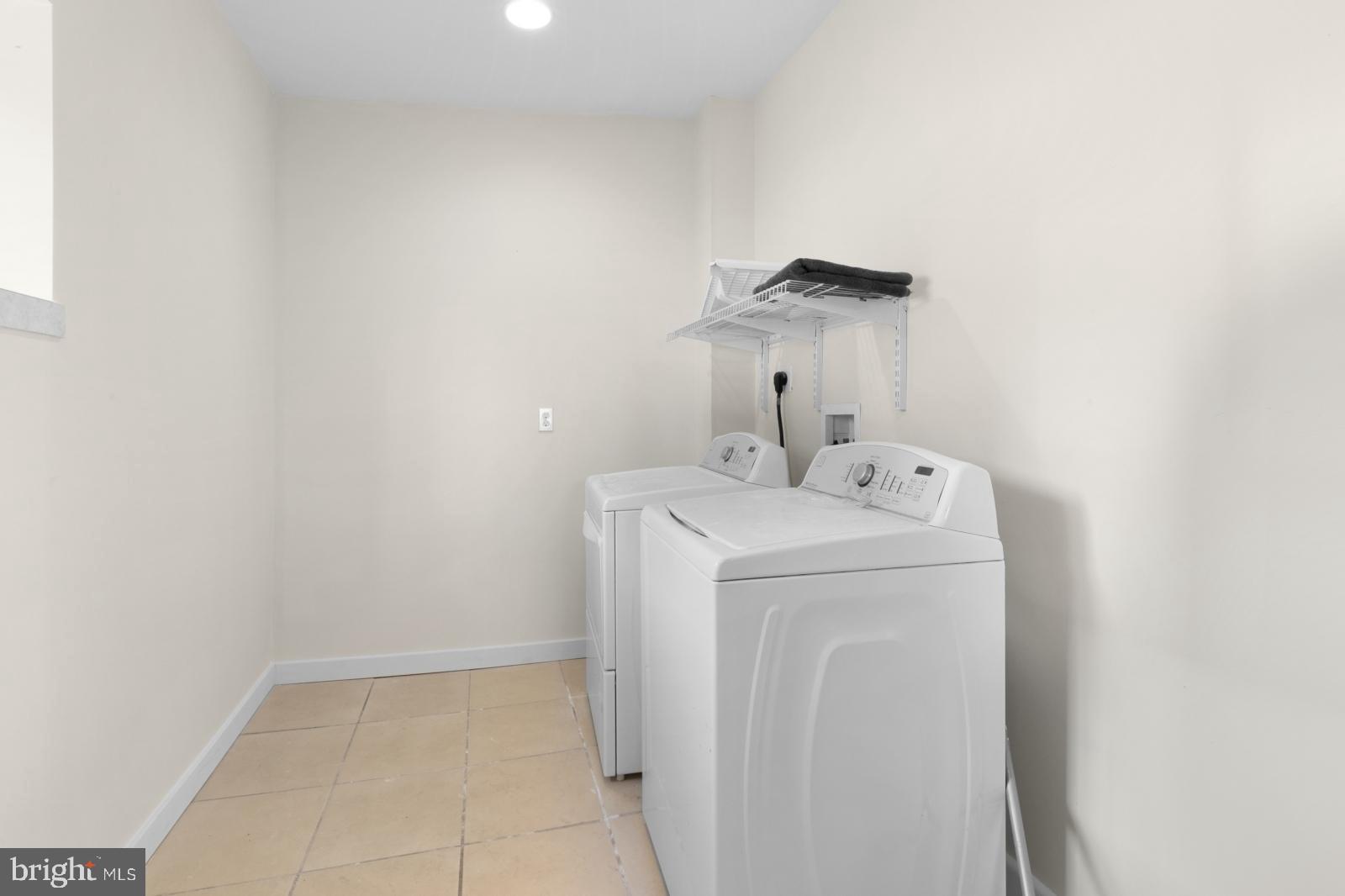 FRANCISVILLE - Residential Lease