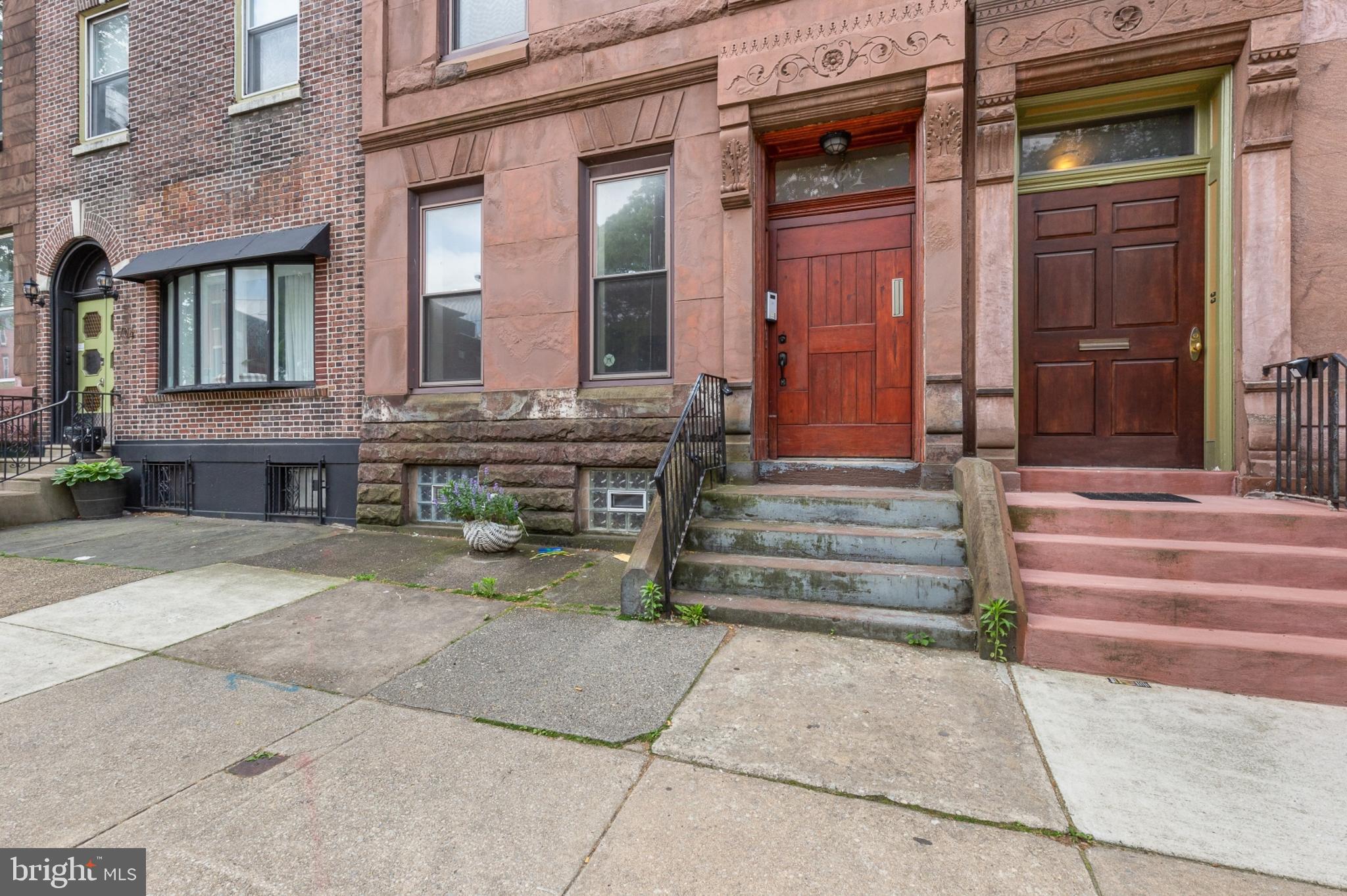 FRANCISVILLE - Residential Lease