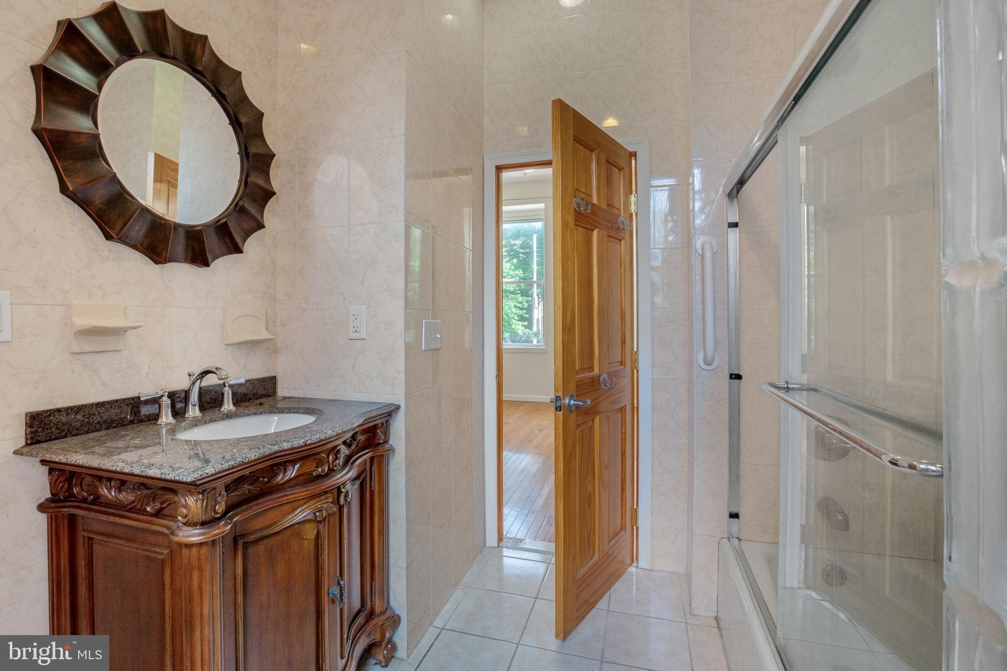 FRANCISVILLE - Residential Lease