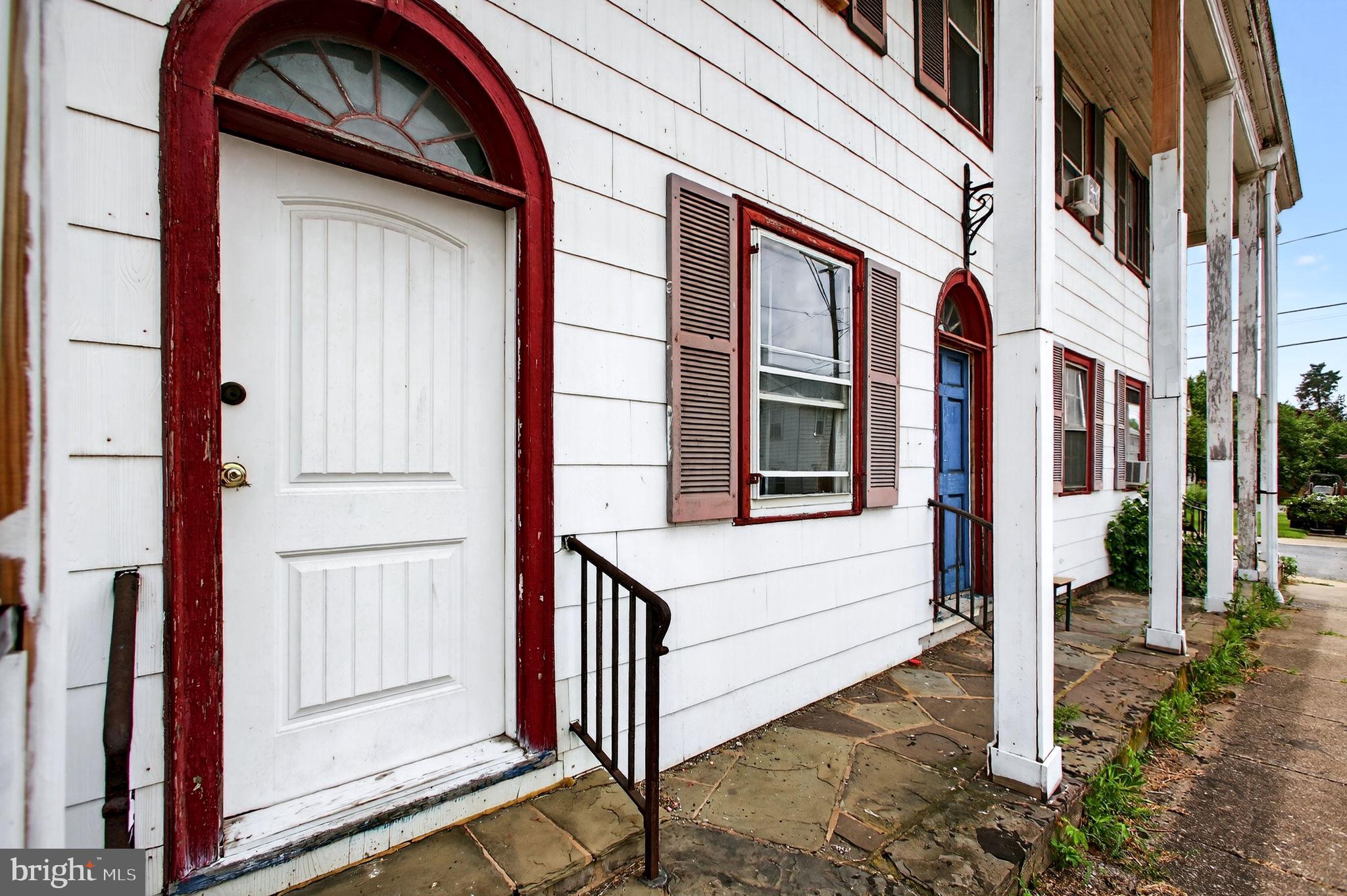 2498 SUSQUEHANNA TRAIL