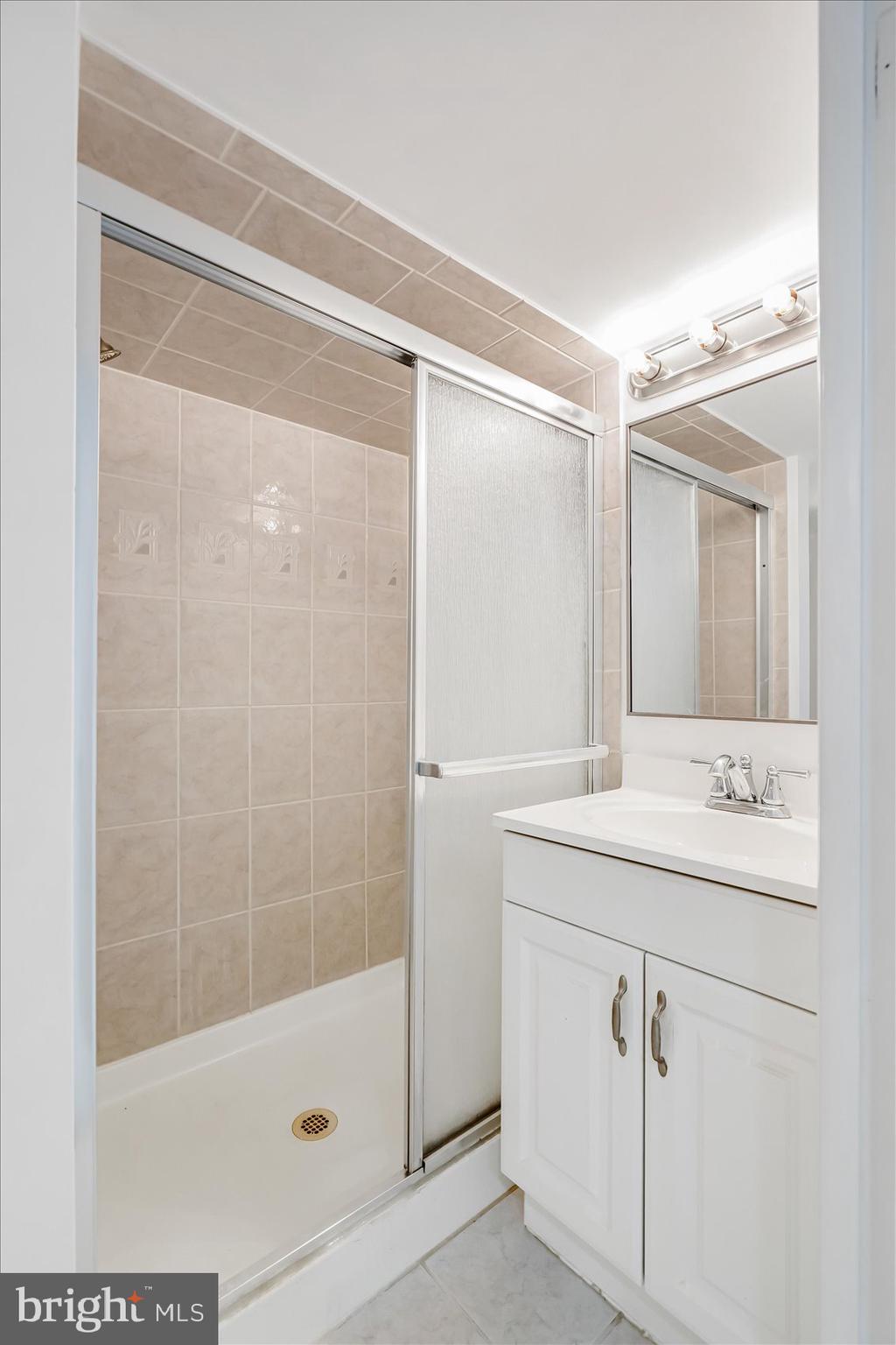 GREEKTOWN - Residential