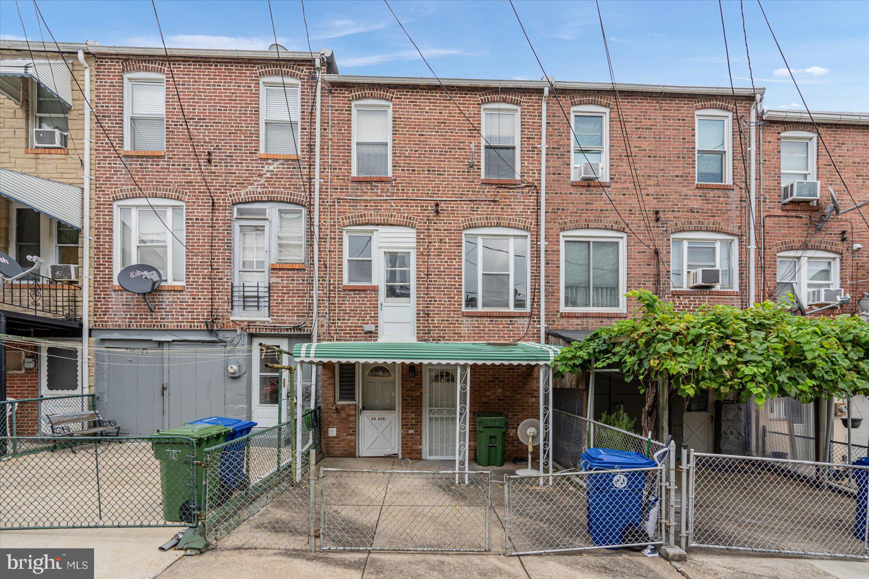 GREEKTOWN - Residential