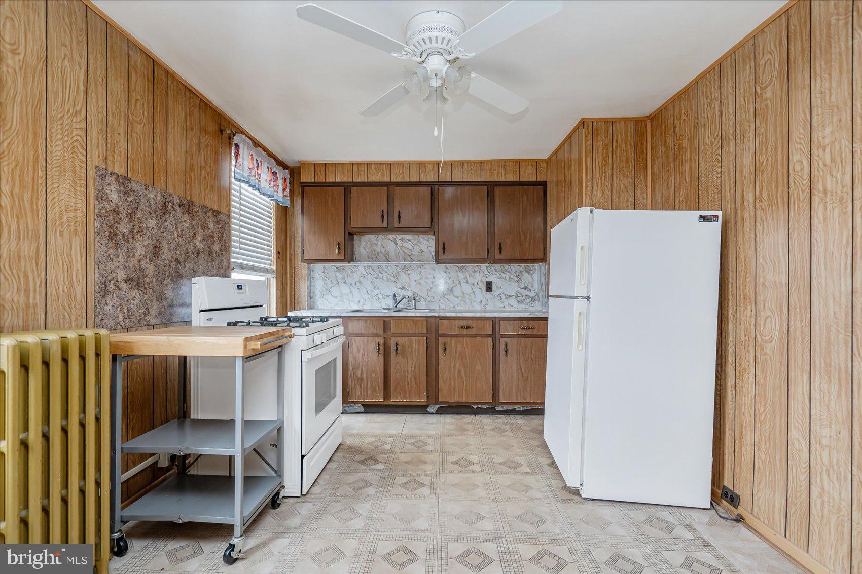 GREEKTOWN - Residential