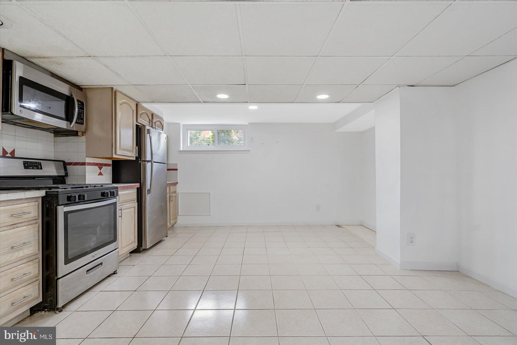 GREEKTOWN - Residential