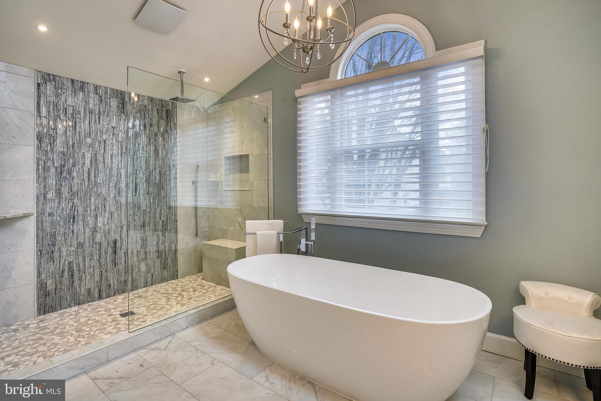 SUGAR CREEK - Residential