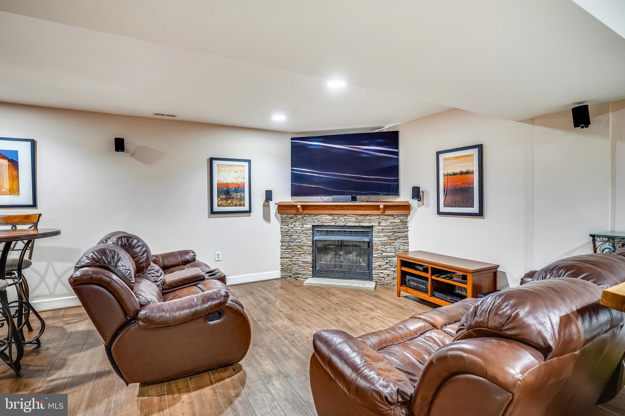 SUGAR CREEK - Residential