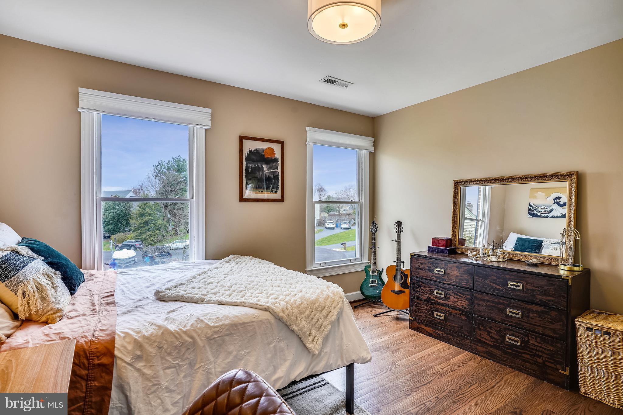 SUGAR CREEK - Residential