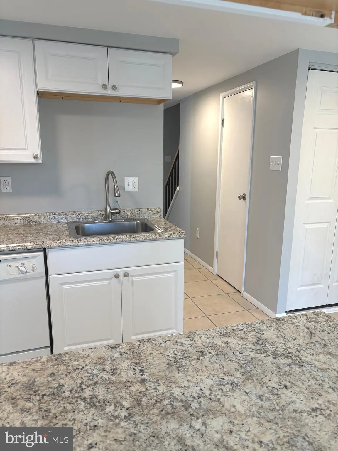 Marlton, New Jersey 08053, United States, 3 Bedrooms Bedrooms, ,3 BathroomsBathrooms,Residential,Pending,81036